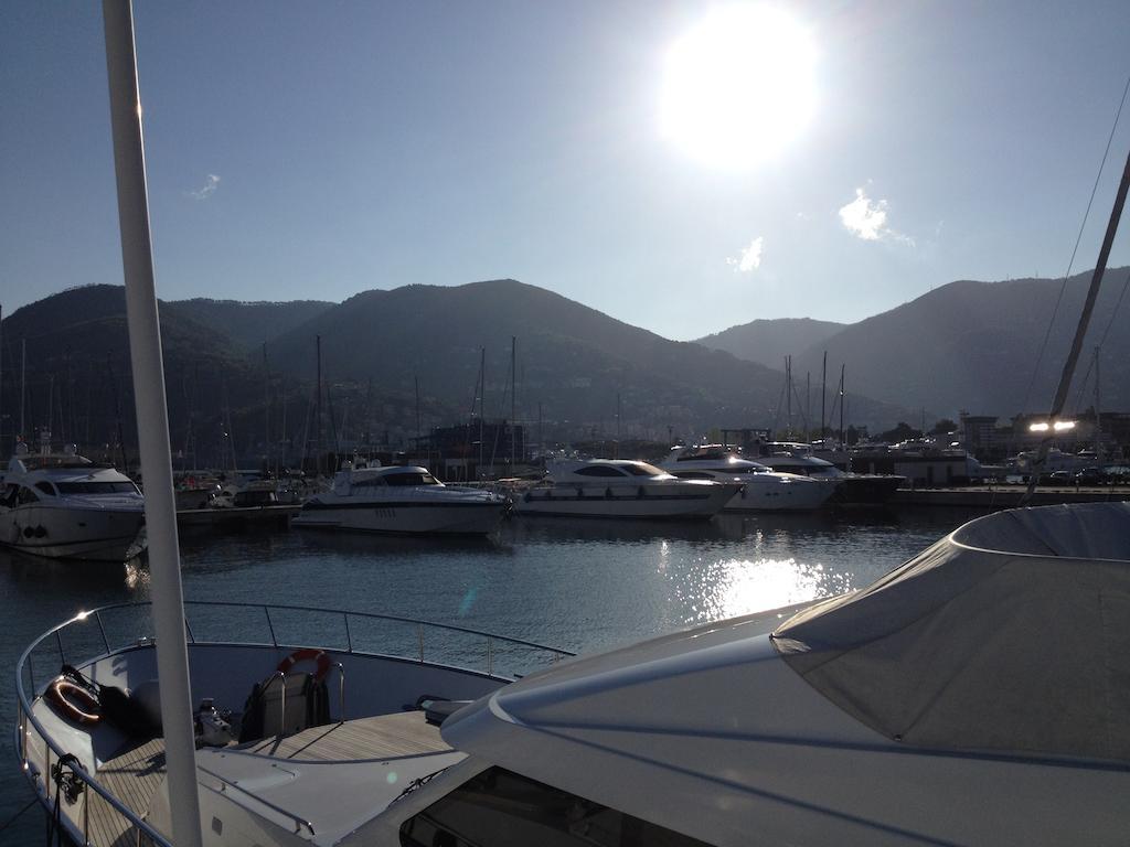 Riviera Boat Resort La Spezia Eksteriør bilde